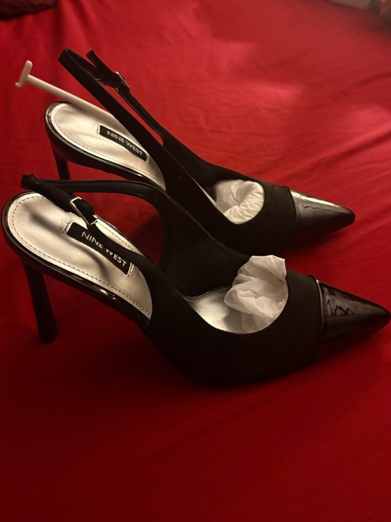 Nine West Black Pointed Patent-Toe Slingback Heels - Picture 4 of 4
